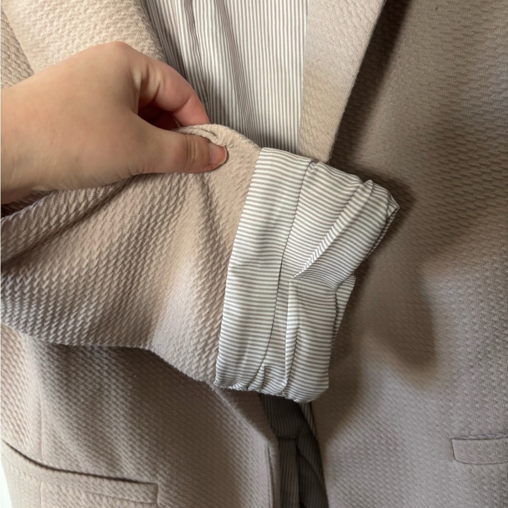 Skies Are Blue Beige Textured Business Casual Stylish Women's Blazer - Picture 4 of 5